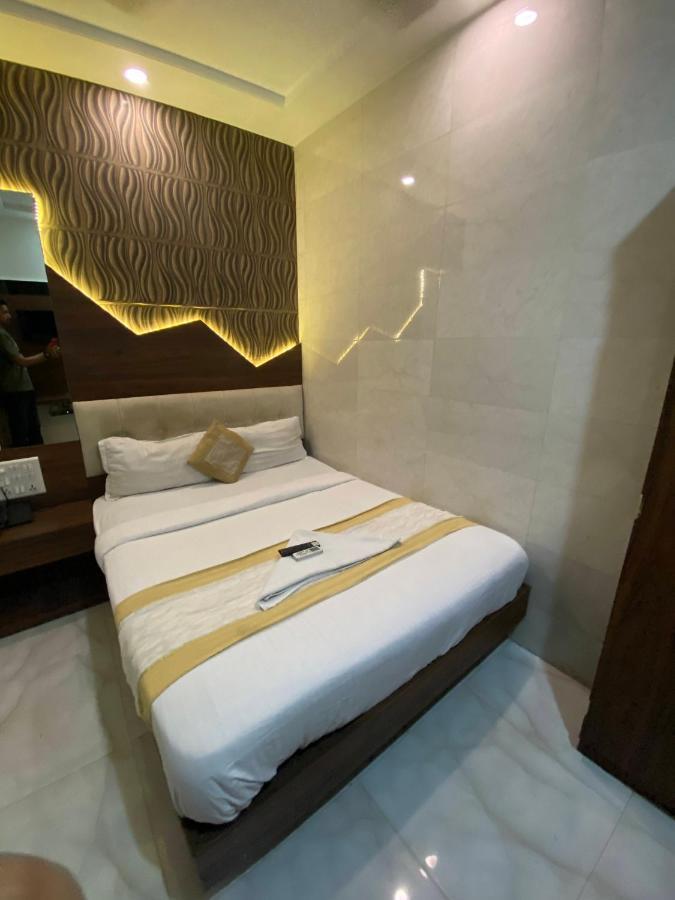 Hotel Palace Residency Near Lokmanya Tilak Terminus Mumbai Luaran gambar