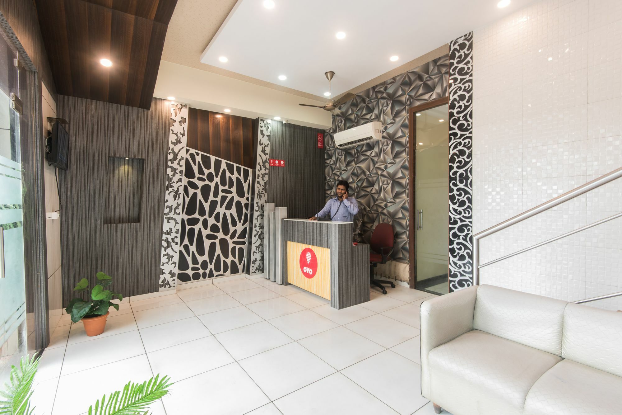 Hotel Palace Residency Near Lokmanya Tilak Terminus Mumbai Luaran gambar